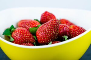 strawberries, fruits, bowl-2502961.jpg